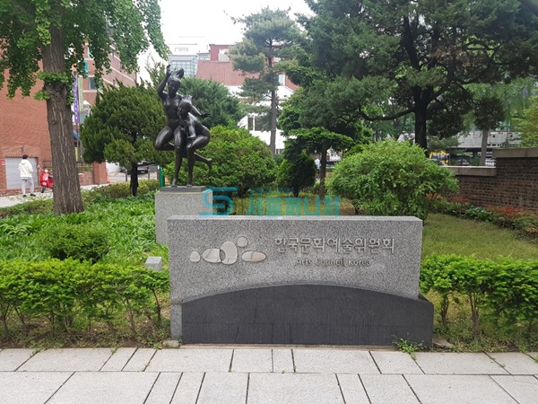 0195bf62dce13dcc5f57c5982ce9f0c5_1589176777_7685.jpg